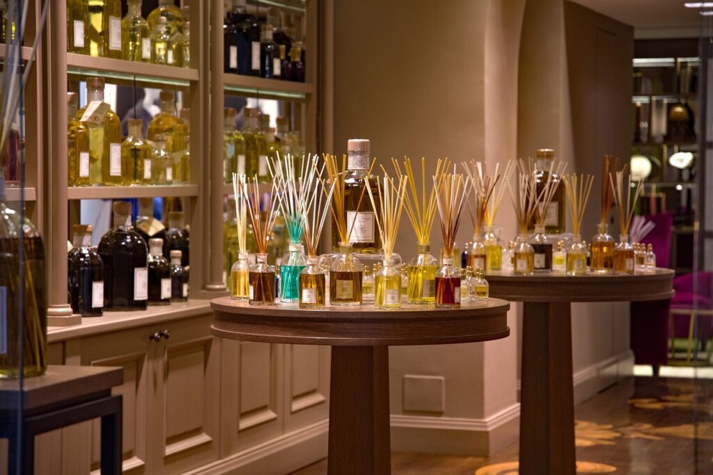 Aroma of Success: 2026 Retail Scenting Trends & Strategy - luxury retail scenting