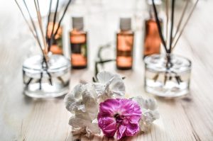 Bespoke Scent Creation: Unique Scents for Luxe Homes