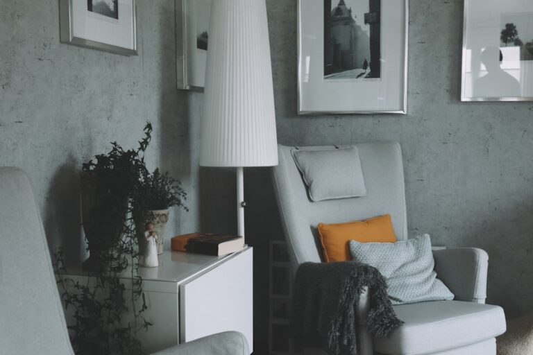Luxury HVAC Scenting: A Guide to Discerning Home Ambiance - minimalist luxury home interior scent diffuser